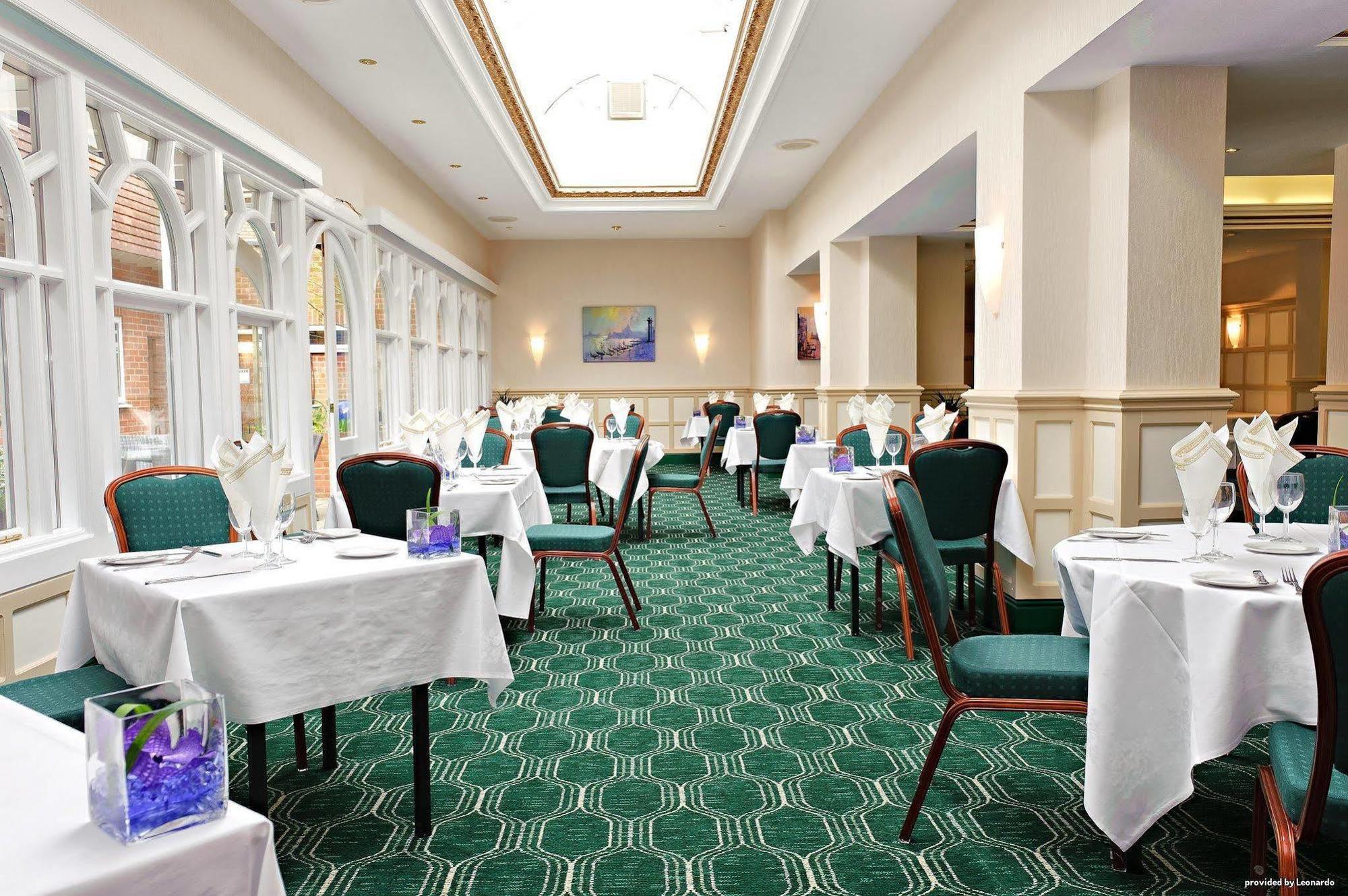 The Birch Hotel Haywards Heath Restaurant foto