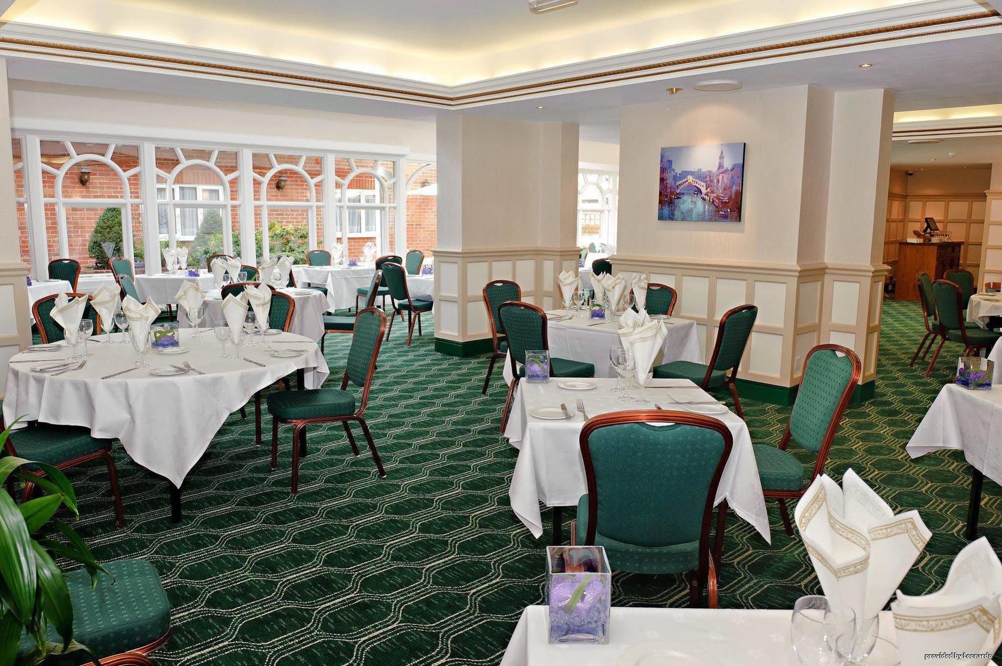 The Birch Hotel Haywards Heath Restaurant foto